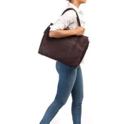 Burkely Antique Avery Dames Laptoptas 15.6" Brown -Eastpak Winkel 13e2e12bebc9d20b50f338cee1cee69b054ad318