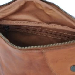 Bear Design Cow Lavato Matt Heuptas Cognac -Eastpak Winkel 20210315 capture0007 2