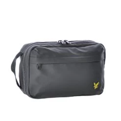 Lyle & Scott Coated Hanging Washbag Jet Black -Eastpak Winkel 20230216 capture0028