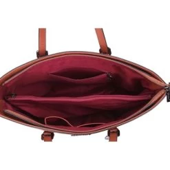 Wimona Kyara-One Schoudertas Cognac 11 Wimona Kyara-One Schoudertas Cognac -Eastpak Winkel 3011 kleur cognac binnenkant 1