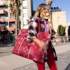 Reisenthel Shopper XL Bandana Red -Eastpak Winkel 3087 2