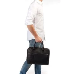 Burkely Antique Avery Laptopbag 13.3" Black -Eastpak Winkel 798156.10 7