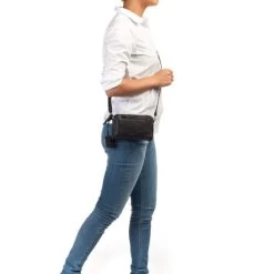 Burkely Antique Avery Mini Bag Schoudertas Black -Eastpak Winkel 871856.10 6 1