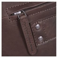 Chesterfield Ryan Laptop Schoudertas Large 17" Brown -Eastpak Winkel 93821130bdd77d1da39b97454a842696