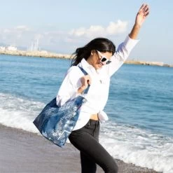 Reisenthel Shopper XL Bandana Blue -Eastpak Winkel bl 2 3