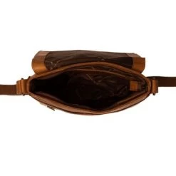 Chesterfield Irvine Schoudertas Cognac -Eastpak Winkel c48.115531 4