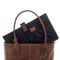 Plevier Dalian Laptop Damestas 15.6'' Cognac -Eastpak Winkel dalian 473 3 3