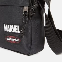 Eastpak The One Marvel Black Panther Emboss -Eastpak Winkel ek000045 w43 alt005 1