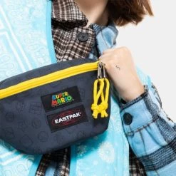 Eastpak Springer Heuptas Mario Grey -Eastpak Winkel ek000074 8c2 alt013 uc235310 mhigh