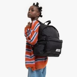 Eastpak Padded Pak'r Rugzak Puff Black -Eastpak Winkel ek000620 3e1 alt001 uc250483 mhigh