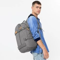 Eastpak Getter CS Rugzak Sunday Grey -Eastpak Winkel ek0a5bc6 0b3 alt004 uc216125 mhigh