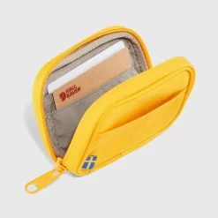 Fjallraven Fjällräven Kanken Card Wallet Sky Blue -Eastpak Winkel f23780 fw18 fvqz kanken card wallet fjaellraeven 21