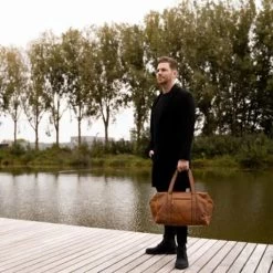 Hide & Stitches Japura Reistas 19030 Zwart -Eastpak Winkel hide stitches japura reistas 19030 zwart 5 2