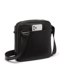 Tumi Alpha Bravo Junior Crossbody Black Leather -Eastpak Winkel junior crossbody leer zwart 5