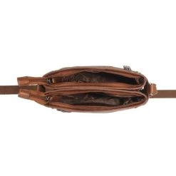 Chesterfield Laos Schoudertas Antique Buff Cognac 10 Chesterfield Laos Schoudertas Antique Buff Cognac -Eastpak Winkel laos cognac 4