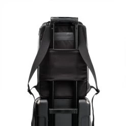 Salzen Alpha Backpack Leather Charcoal Black -Eastpak Winkel large jpg zen bac 005 801 salzen sleek line alpha backpack leather charcoal black 8