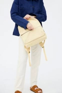 Lefrik Gold Classic Backpack Butter -Eastpak Winkel lefrik ss22 segundo drop6175 1