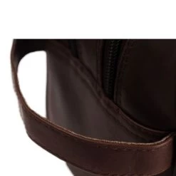 Chesterfield Stacey Toilettas Brown -Eastpak Winkel leren toilettas bruin stacey 1