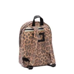Zebra Trends Kinder Rugzak M Leo Camel Pink -Eastpak Winkel rugzak m leo camel pink 3