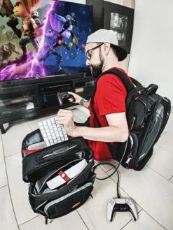 Wenger Tech Player One Gaming Laptop Backpack 17,3 Inch Black -Eastpak Winkel wrt 611650 611651 sm gamer 1